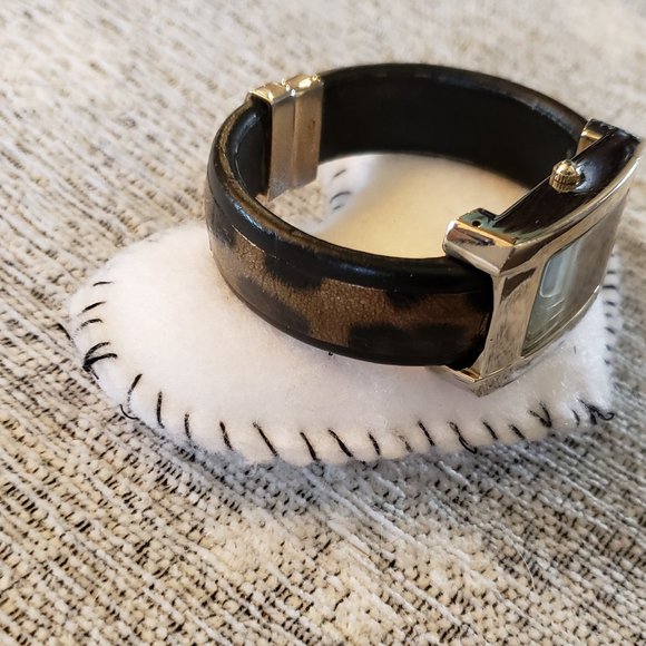 Studio Fashion Leopard Bangle Watch - Picture 4 of 5